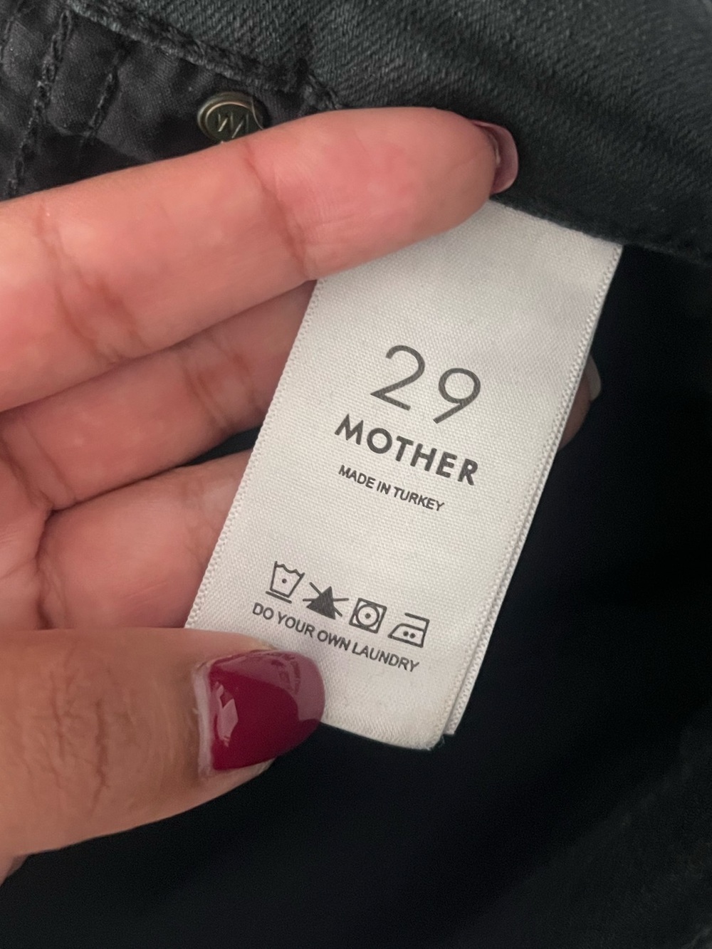 Mother Jeans The Insider Crop Two Step Fray Not Guilty (Black) | Women's Size 29 - Picture 5 of 9